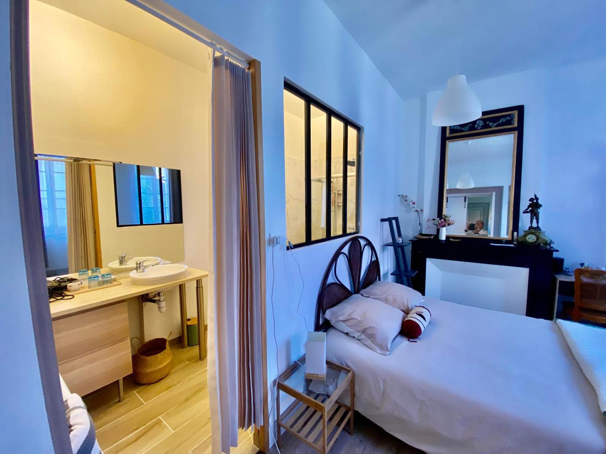 Au Jardin Bed & Breakfast Моасак Екстериор снимка